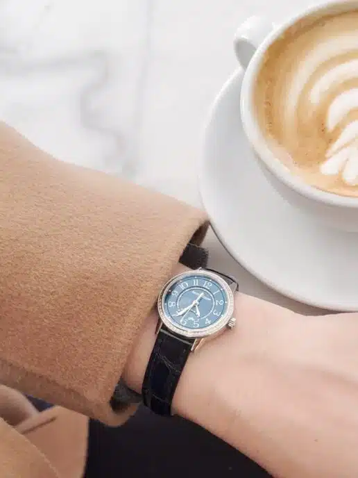 M3V48 Uhr JAEGER-LECOULTRE Rendez-vous Night & Day mit Diamanten besetzt