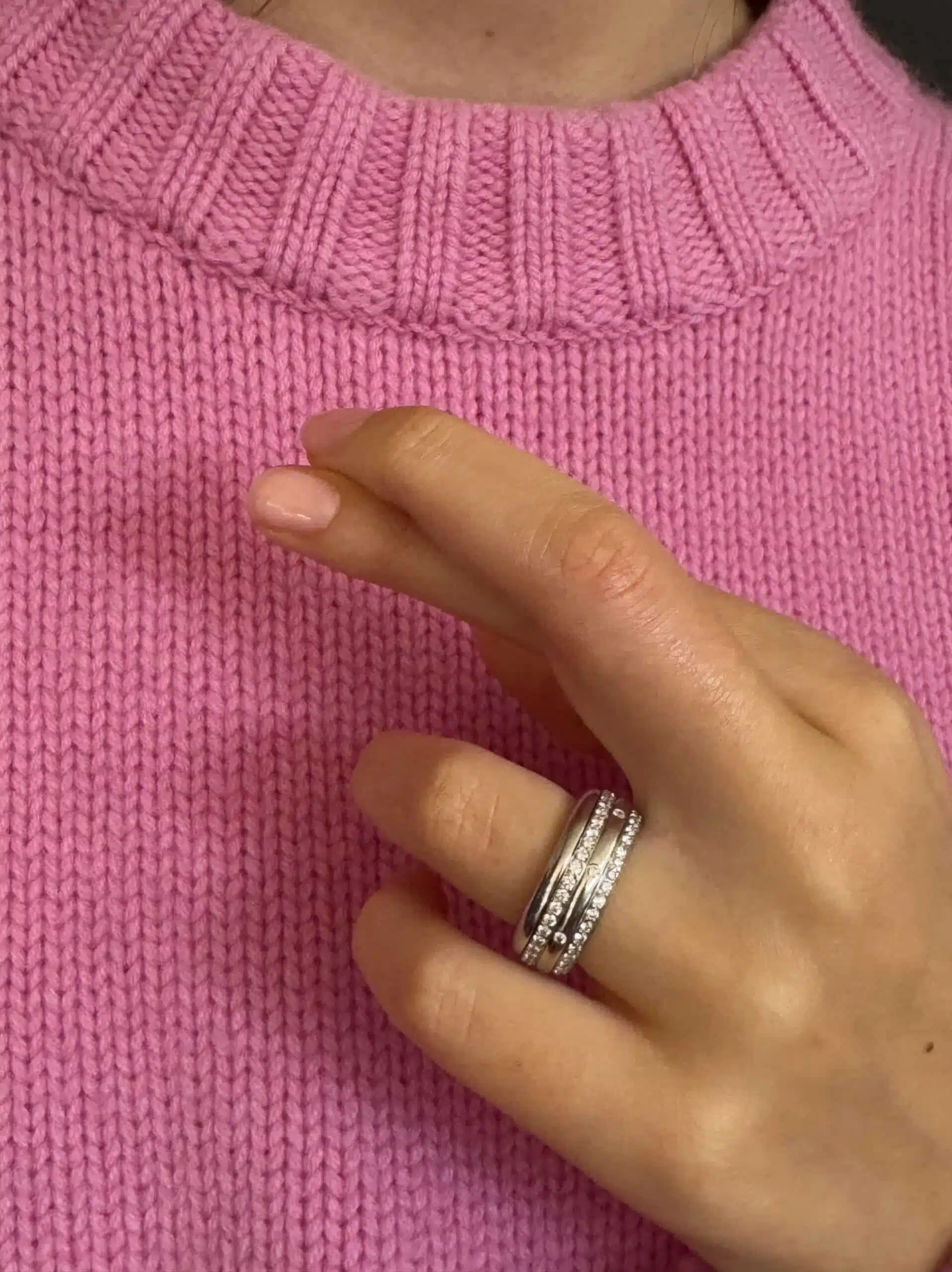 B529V9 Ring BUCHERER aus Weissgold und Diamanten